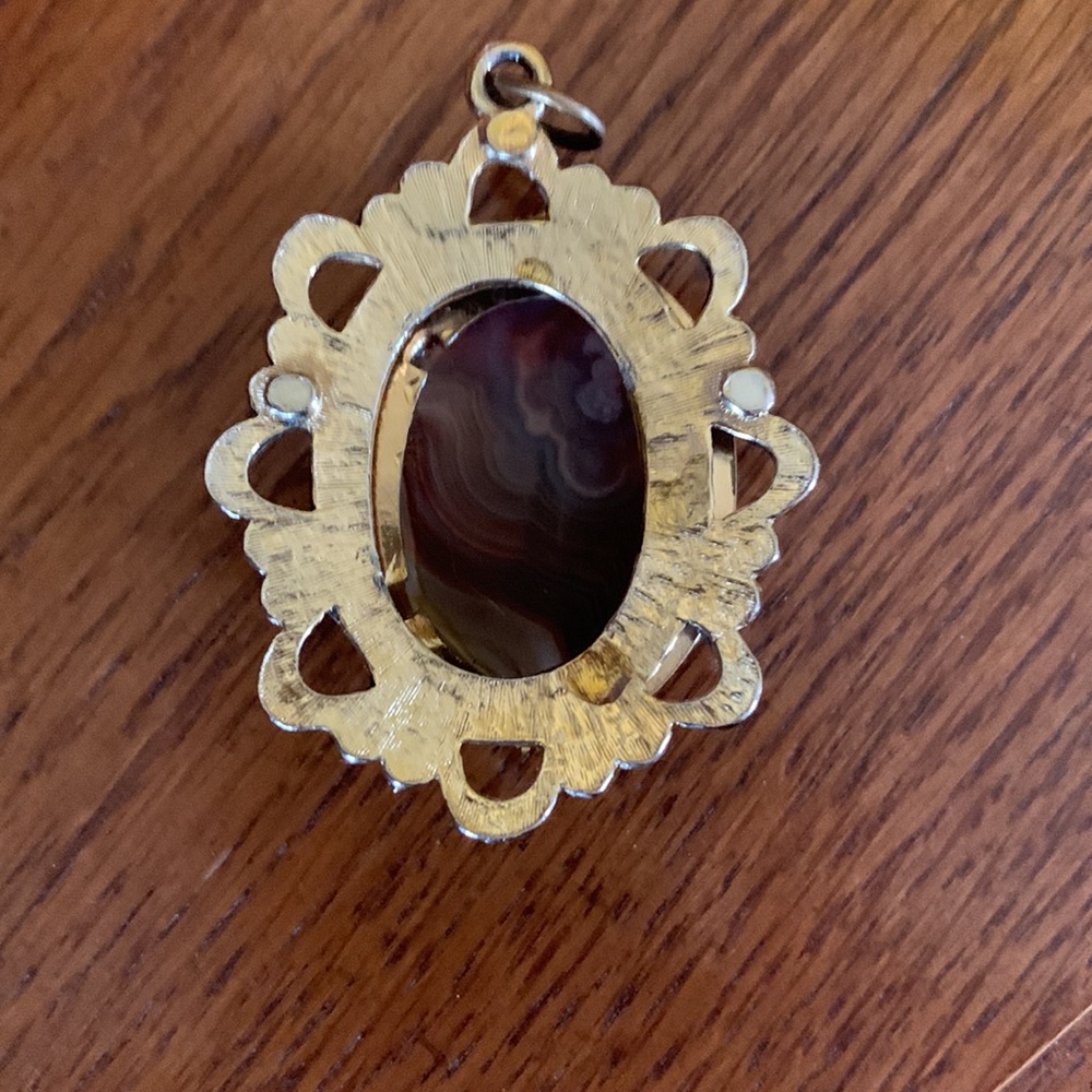 Pendant - Picture 2 of 3